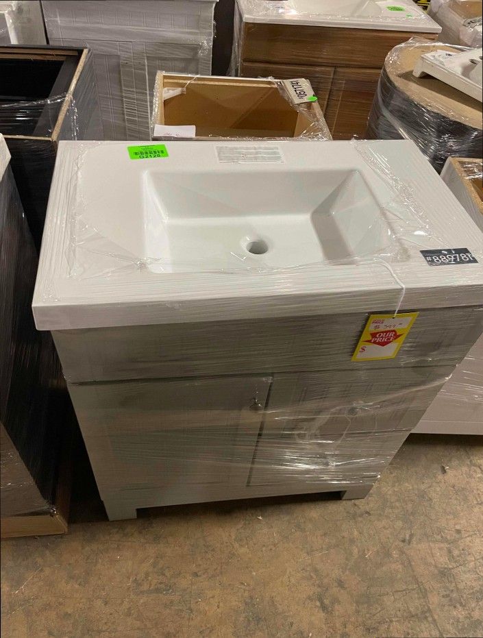STYLE SELECTIONS Bathroom Vanity with Marble Top G1PB
