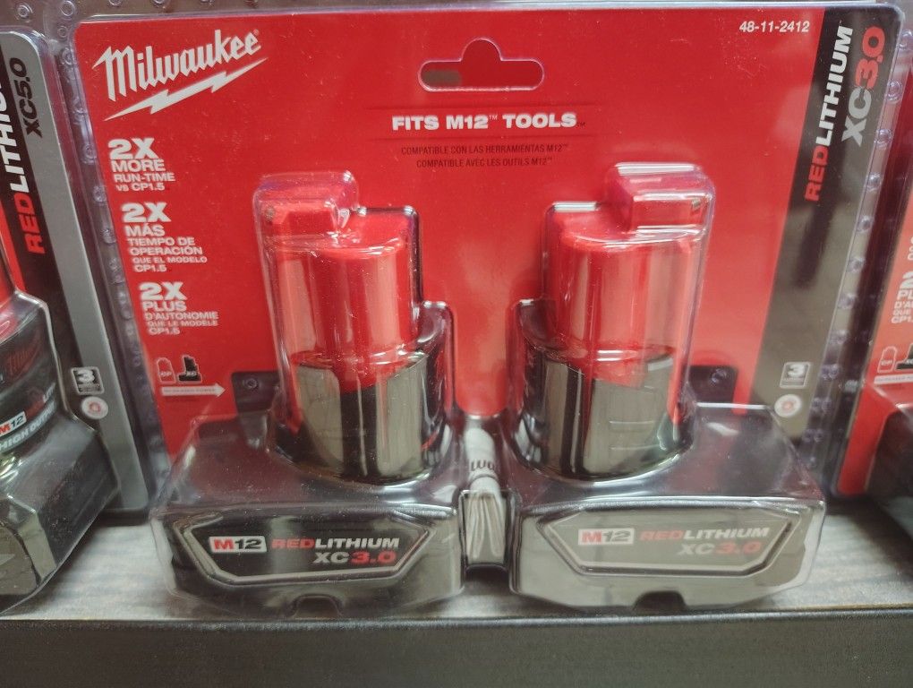 Milwaukee Two 3.0ah Batteries M12