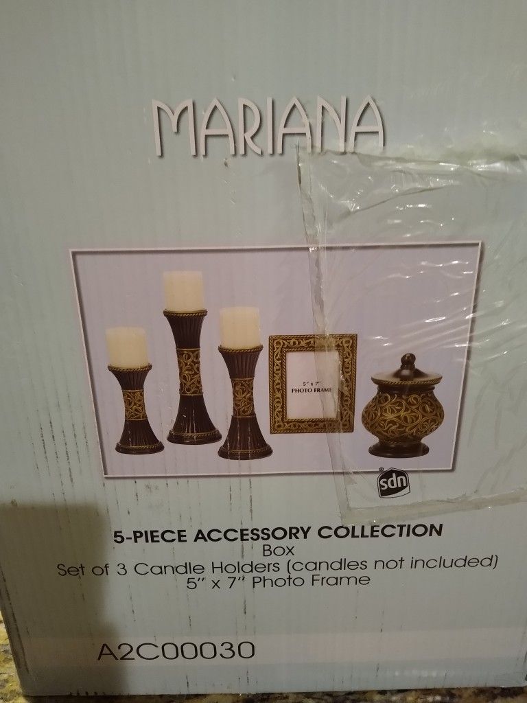 Mariana Candle Holders Plus ( New )