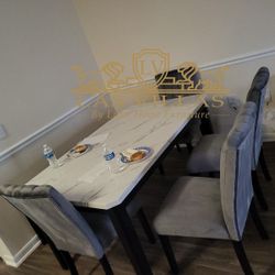 Brand New Dining Set Table And Chairs 