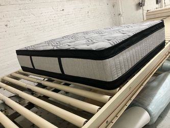 New mattress, boxprings & metal frame. All sizes available. Twin starts at $99. Hablamos Espanol.