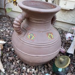 20” Ceramic pot
