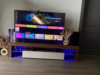 65” QNED80 (2023) LG TV and speakers