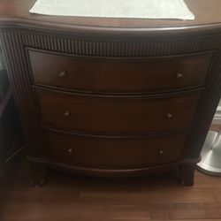 Bedroom set