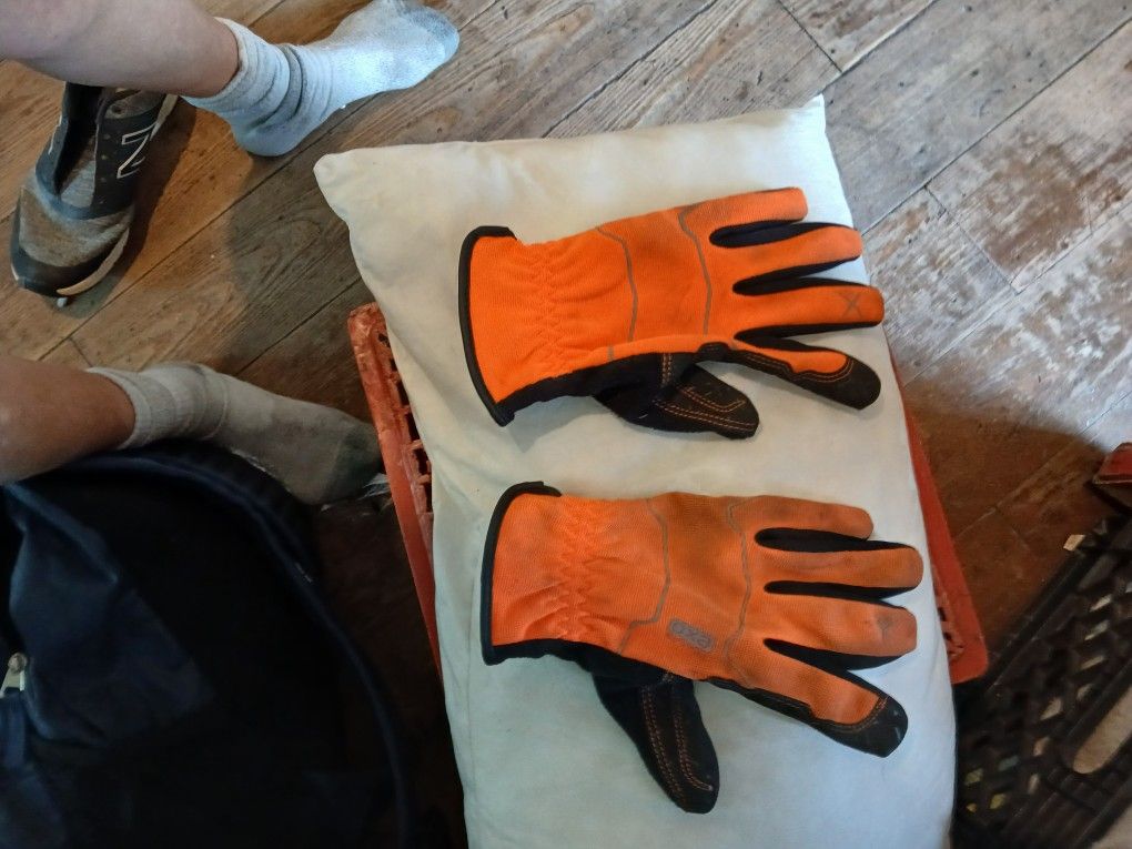 Gloves