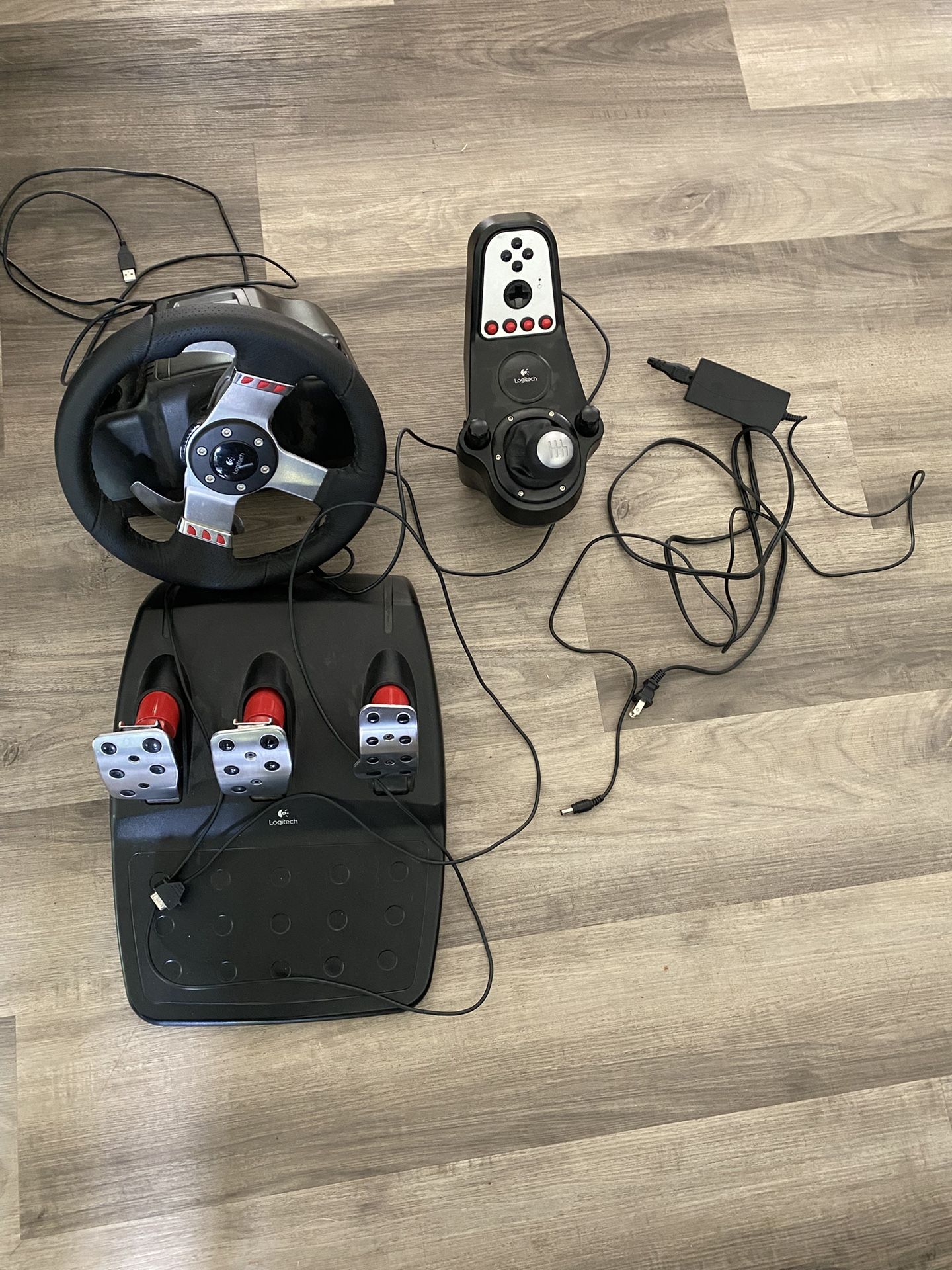 Logitech G27 Racing Wheel + Accessories