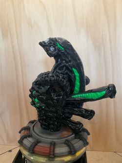 Xenomorph bust.