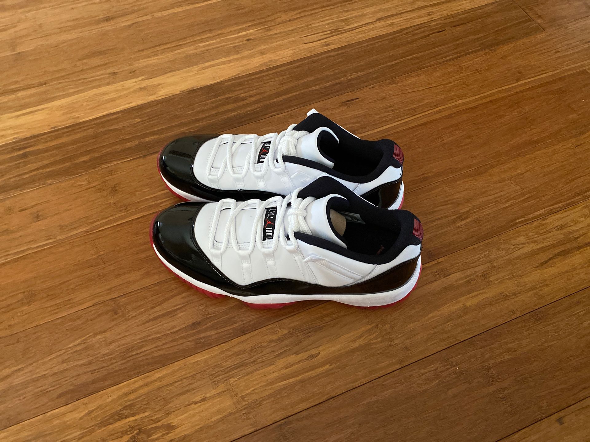 Jordan 11 Retro Low With box