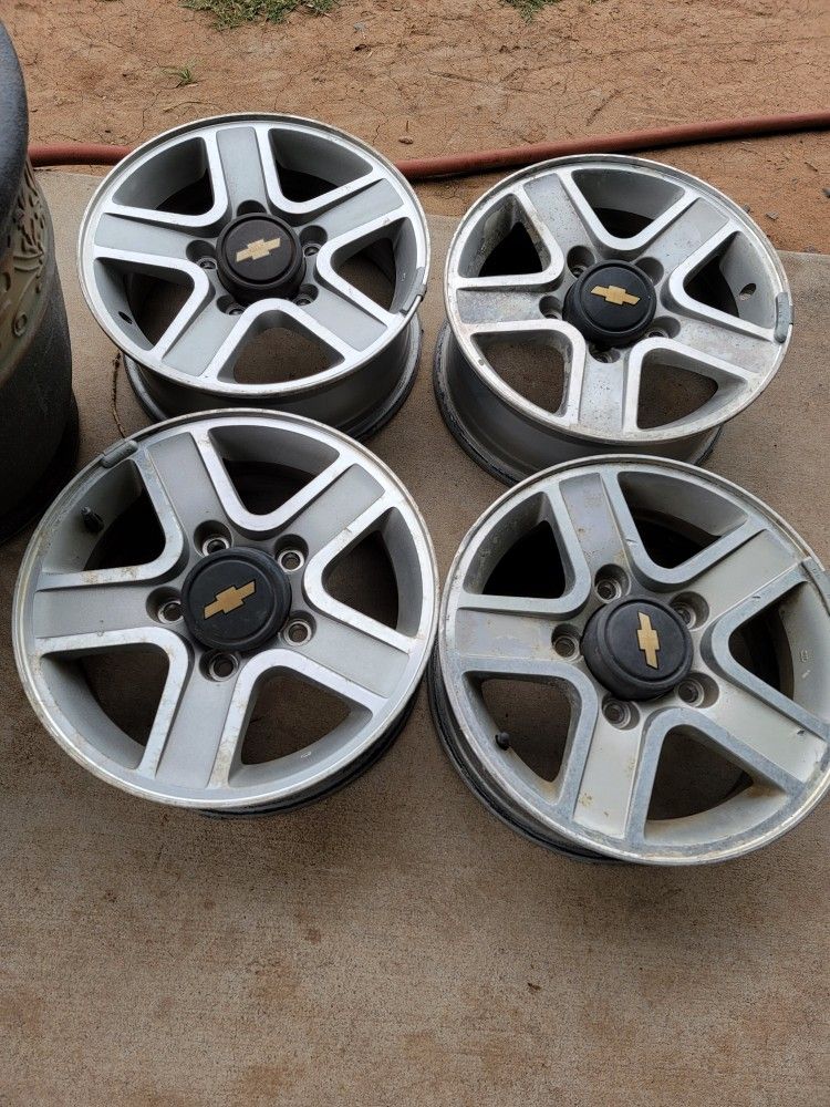 Chevy Tracker Vitara Wheels...