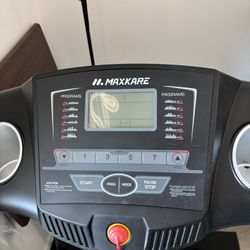 MaxKare Treadmill 