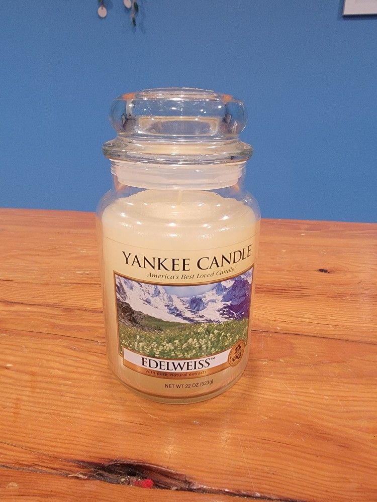Yankee Candle Retired "EDELWEISS" ~ Floral~ Large 22 oz. ~WHITE LABEL~ RARE~ NEW
