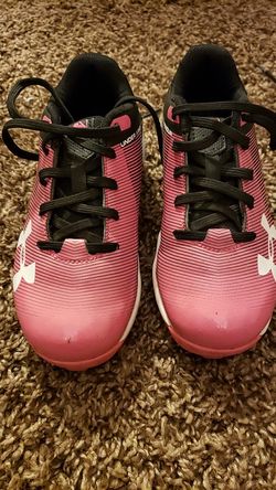 Toodler girl baseball shoes for girls