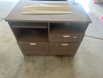 Desk Computer Cabinet - FREE