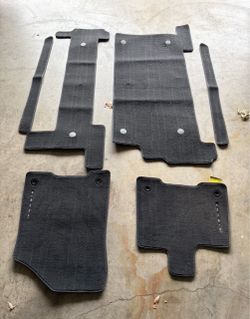 ​2021-2026 Toyota Sienna OEM Carpet Floor Mats Set Black PT(contact info removed)X-XX