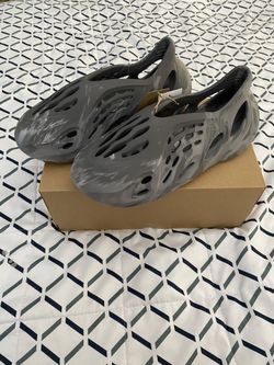 Yeezy Foam Runner Mx Granite Sz 8
