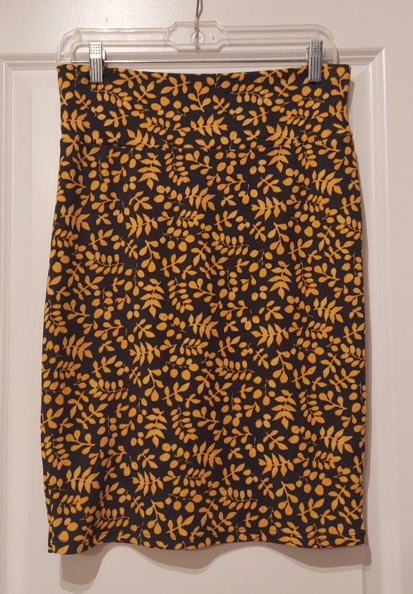 LULAROE MIDI SKIRT ( SIZE SMALL )