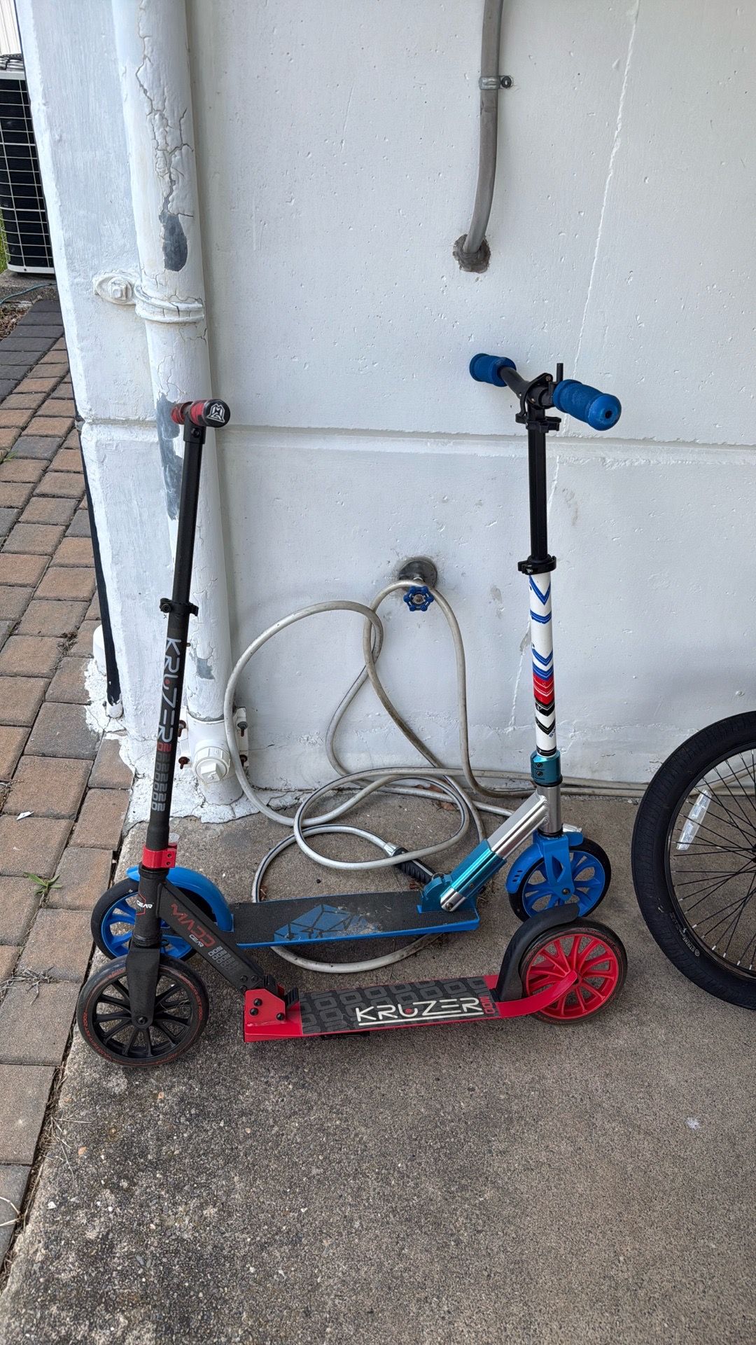 Two Kids scooter