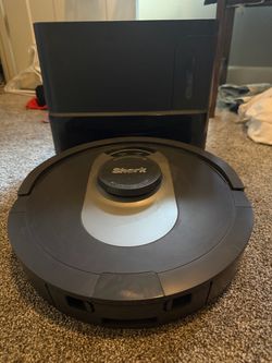 Shark robot vacuum