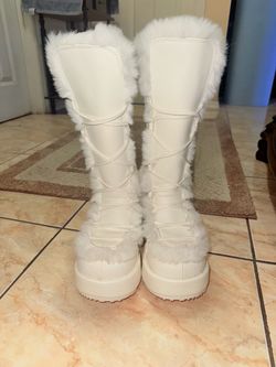 Demonia Cubby-311 Platform Boots SIZE 7