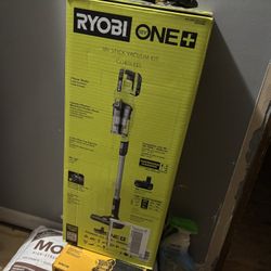 Vancum Cleaner Light Weight Ryobi 