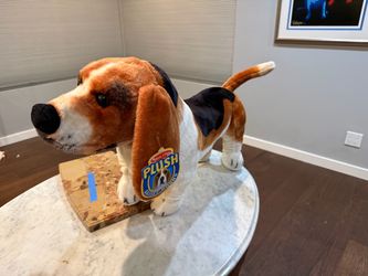 Melissa & Doug Bassett Hound