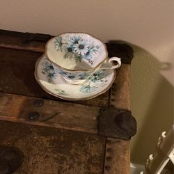 Royal Albert Blue Marguerite Teacup