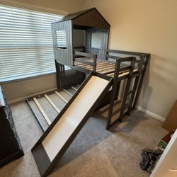 Twin Over Full L Shaped Clubhouse, Bunkbed With Slide, Antique Gray Wooden
