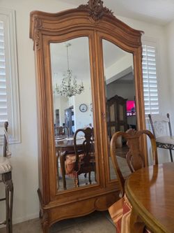 Armoire  wardrobe