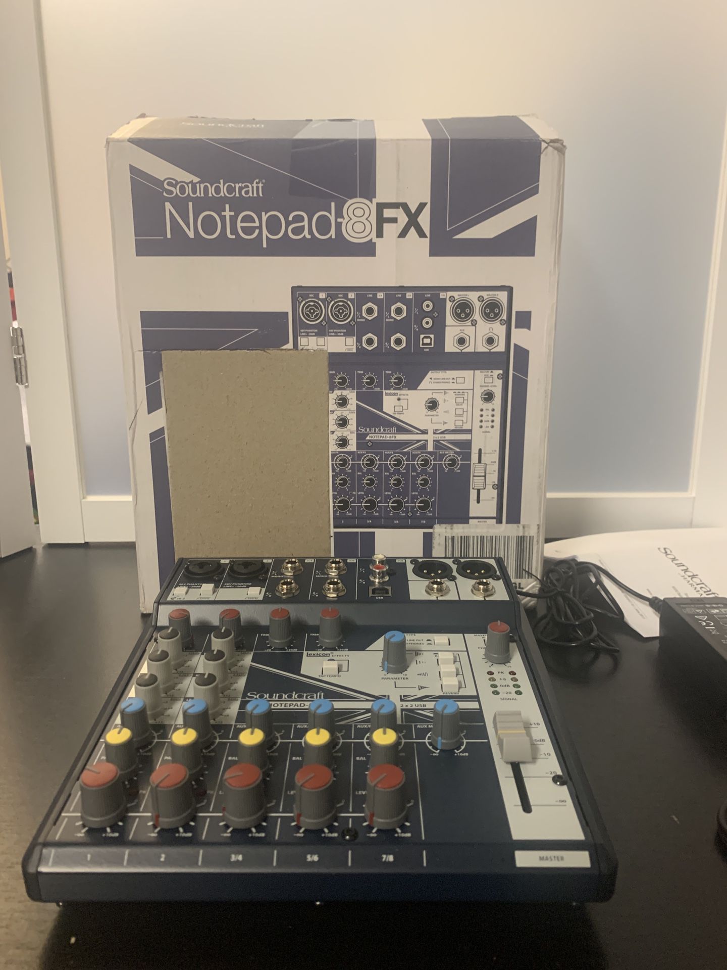 Soundcraft Notepad-8FX