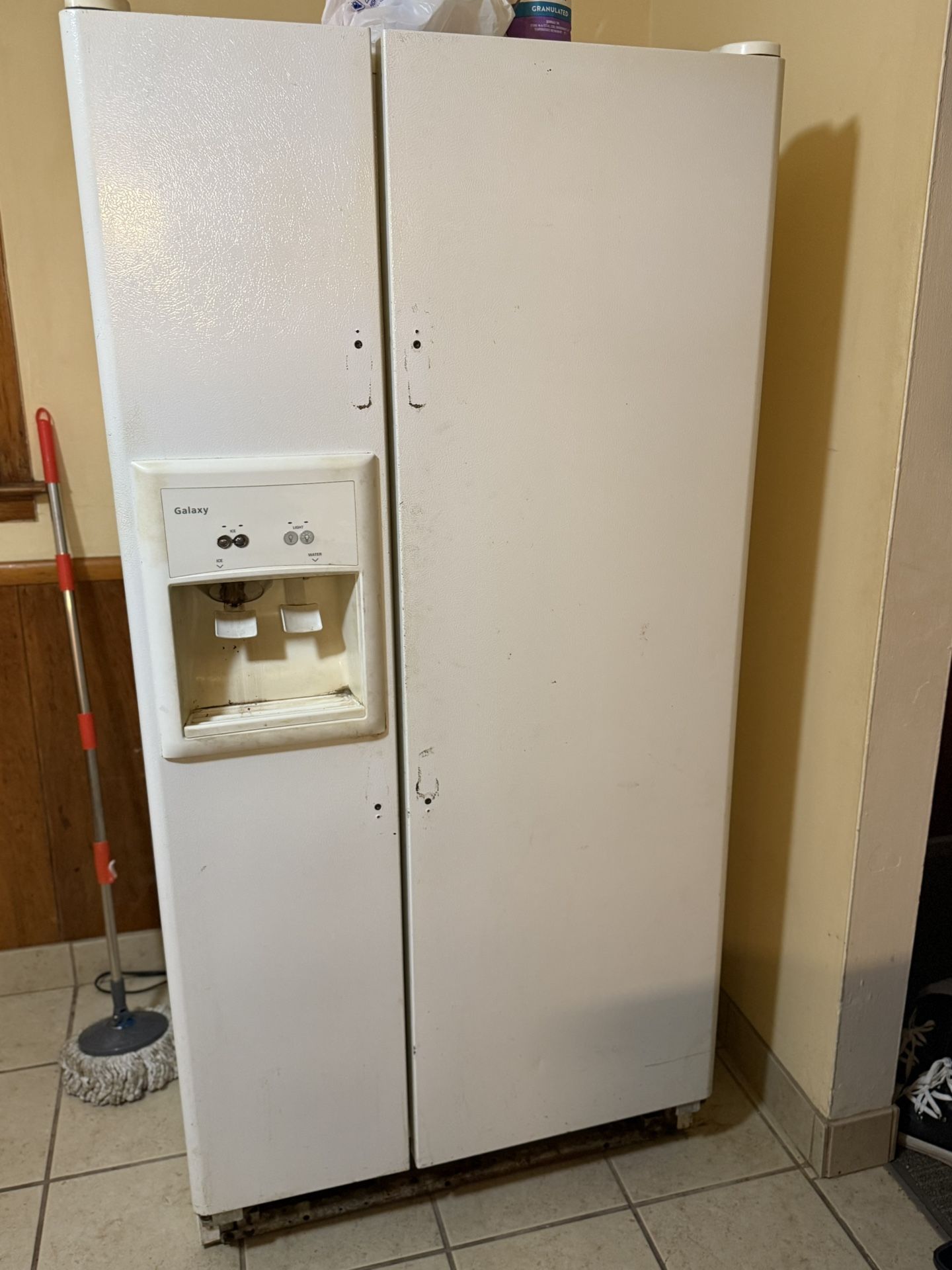 Refrigerator
