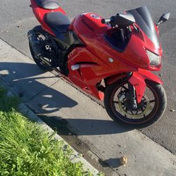 Kawasaki Ninja 250 