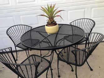 PATIO SET OF 5 PIECES