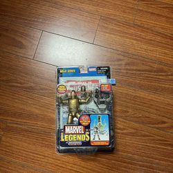 Marvel Legends Mojo Series First Appearance IRON MAN with Comic Book
