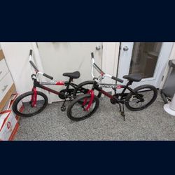 20-inch Dynacraft Magna Throttle Kids Bike. Like New. 1 Available. $30 . City Of Orange