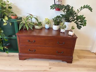 Brown dresser