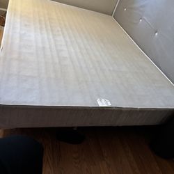 Free Used Queen Size Box Spring And Mattress
