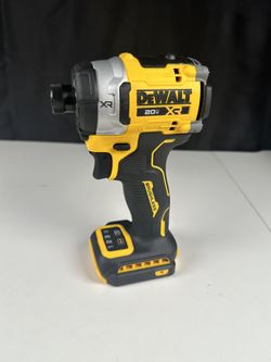DeWalt Cordless Impact Driver 20V MAX XR Brushless 3-Speed High Torque 1/4 DCF860B