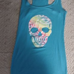 SKULL TANK TOP SIZE LARGE