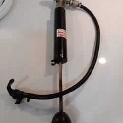 Keg Pump