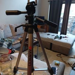 Ambico Tripod