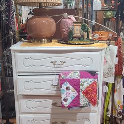 White French Provincial Chest Of Drawers Dresser