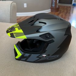 Bell Off-road Helmet, Large