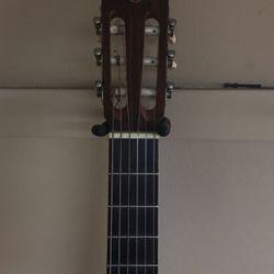 Yamaha G1 70 a nylon string guitar