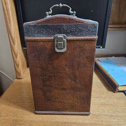 Wood Tool Box Vintage