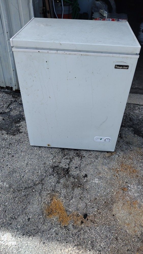 Good Condition Chest Freezer