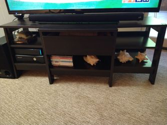TV stand used in Warrenville