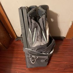 Graco pack n play lightweight portable TRAVEL