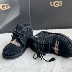 NEW UGG Size 5 Neumel High Heritage boots ORIGINAL