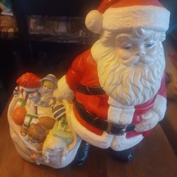 RARE FIND, VINTAGE DON WINTON SANTA CLAUS CERAMIC COOKIES JAR LARGE HAND PAINTED 15 INCH,EXCELLENT CONDITION ONLY PICK UP 