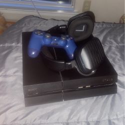 PS4 with Bluetooth headset 